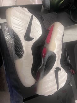 Nike air foamposite Pearls size 12