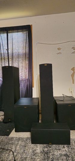 ( 2 ) Klipshe R 26F A Tower Speakers X'2 With Dolby Atmos Upwards Firings Speakers
