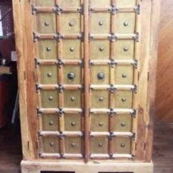 2 Door Cabinet/ Wardrobe  