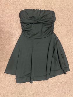 New small black short stretchy ruffle strapless mini dress