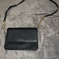 Michael Kors Black Cross Body Purse 