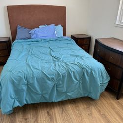 Queen Bedroom Set