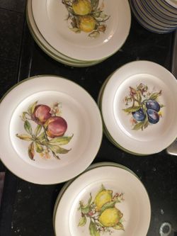 Lillian Vernon salad plates