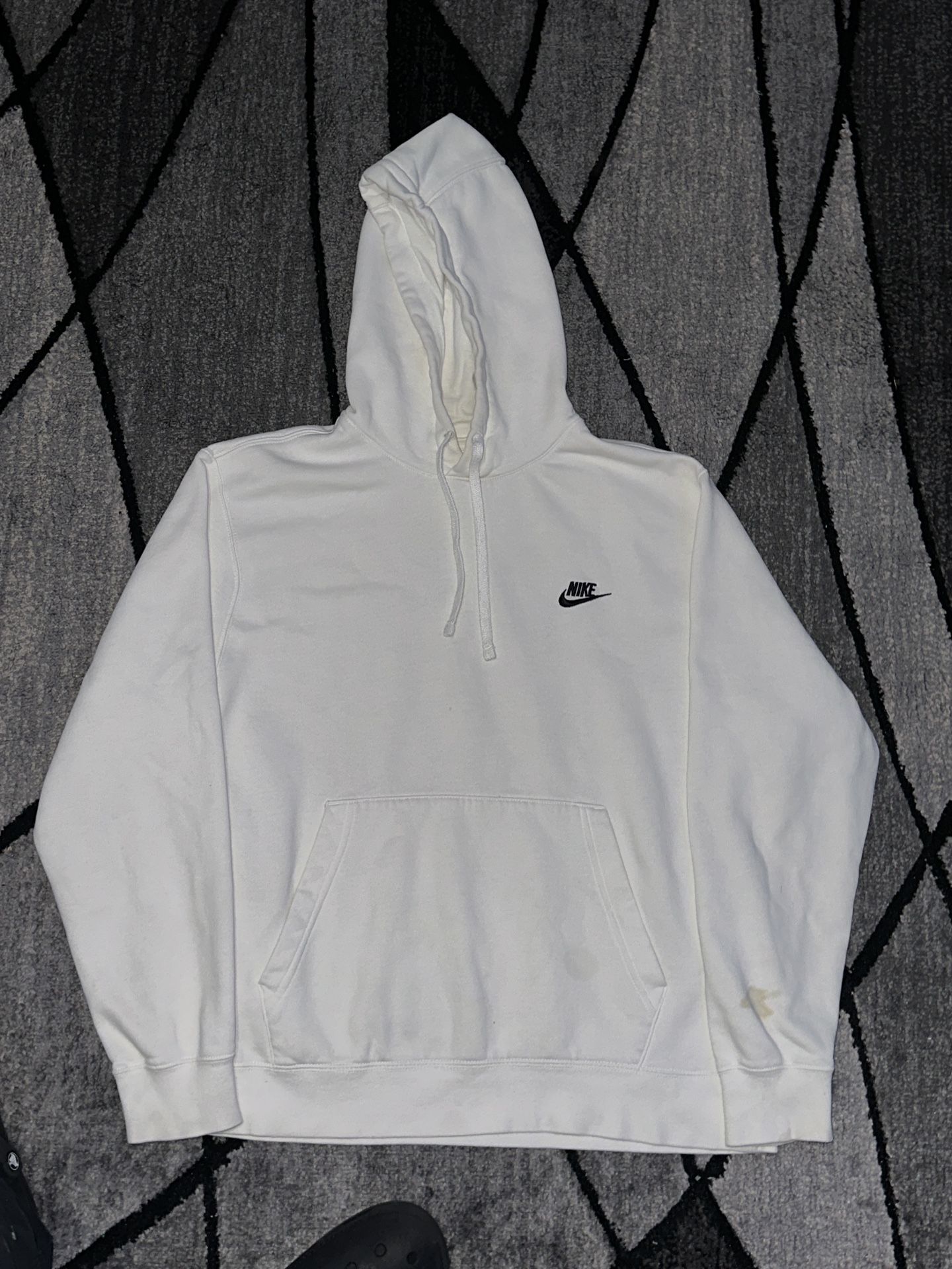 white nike hoodie