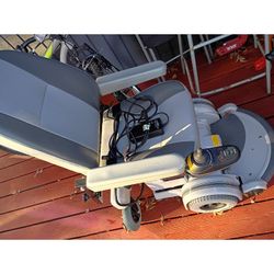 Call. Me. (contact info removed).  $800 Brand new