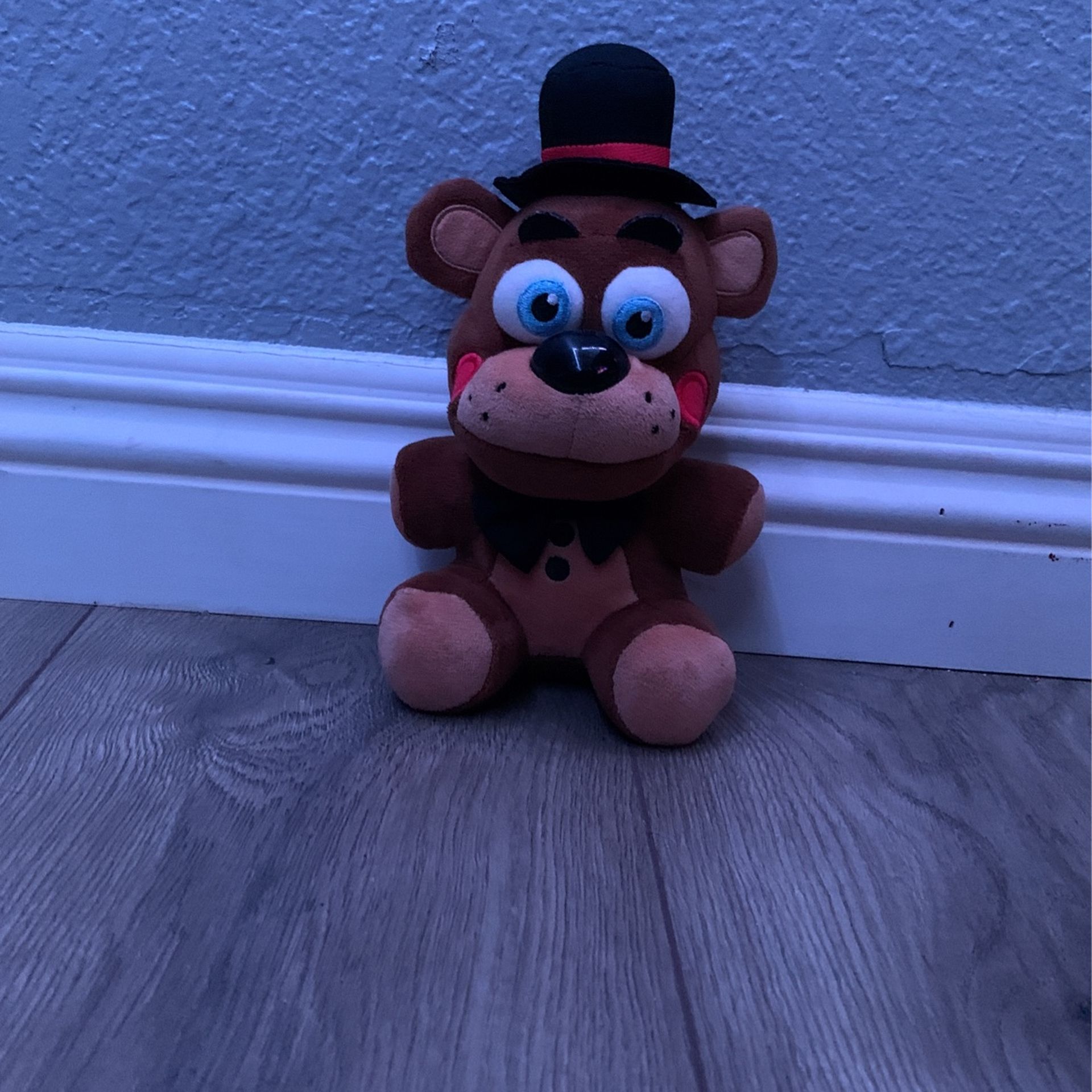 Five nights at freddy's plush toy series 1, SHADOW FREDDY for Sale in Apple  Valley, CA - OfferUp