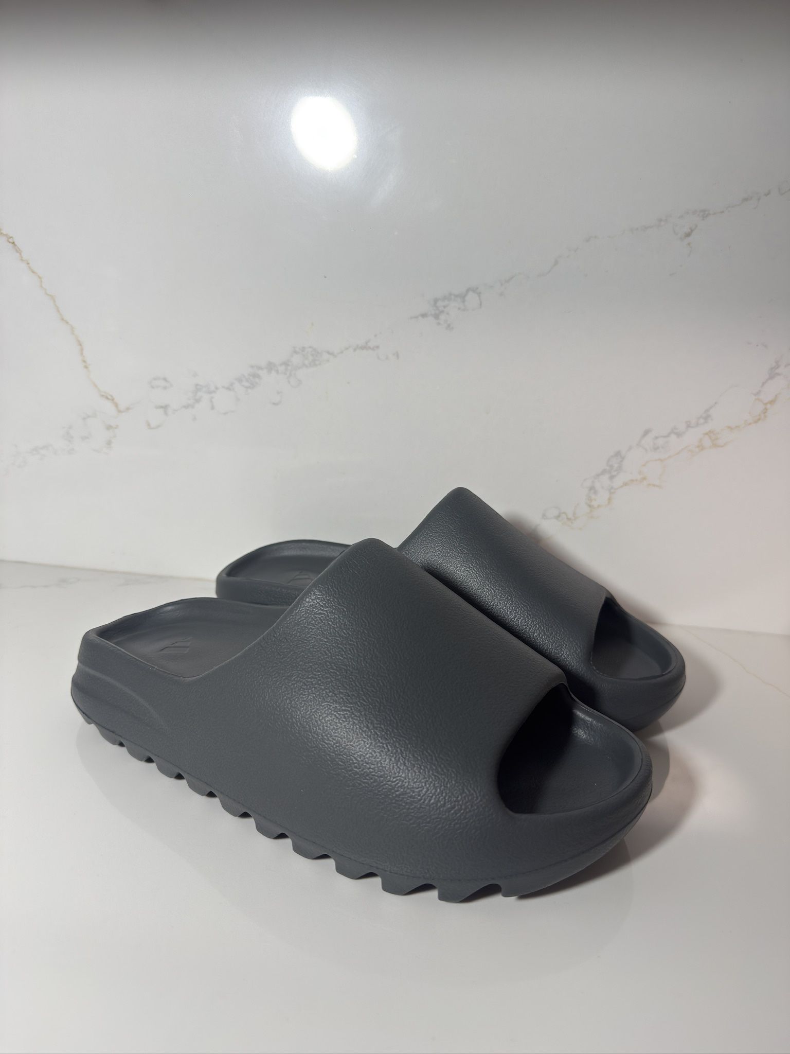 Adidas Yeezy Slides 