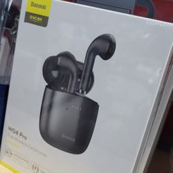 New Bluetooth Wireless Earbuds 