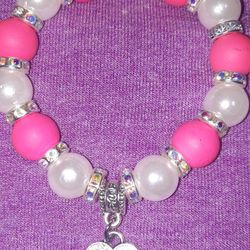 SUPER CUTE BRACELET WITH CRYSTALS!