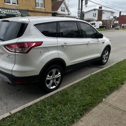 2014 Ford Escape Low Miles