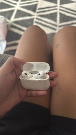 Apple AirPods Pro 2 