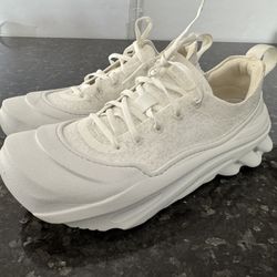 Crocs Echo Surge