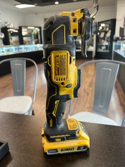 DEWALT MULTI TOOL DCS354