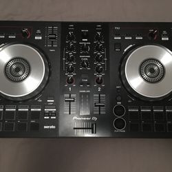 Pioneer DJ Controller DDJ-SB3