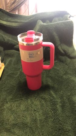 New In Box - STANLEY 40 Oz Quencher H2.0 Tumbler W/straw