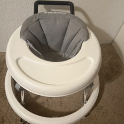 Indoor/outdoor Baby Walker