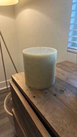 Large 3 wick candle