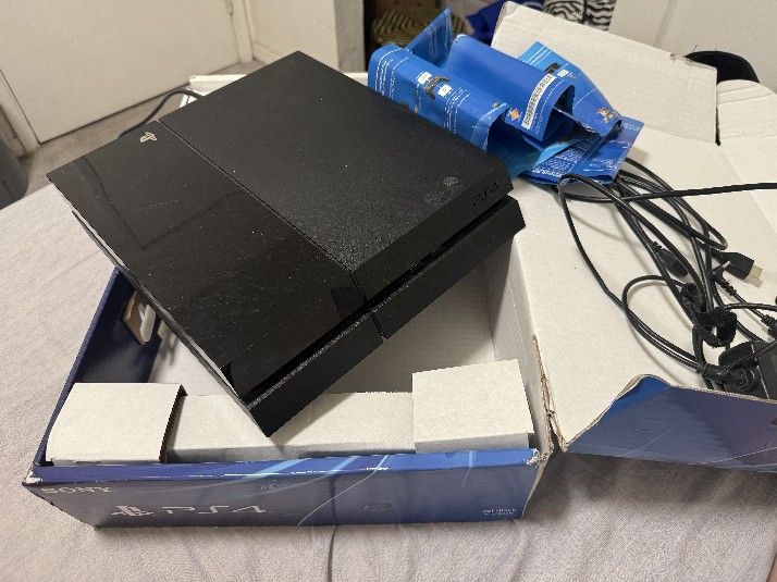 PS4