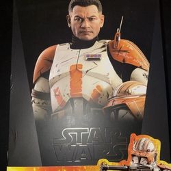 Hot Toys 🔥 Commander Cody 