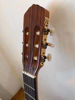 Vintage Spanish Classical Guitar – Melchor Rodríguez, Madrid