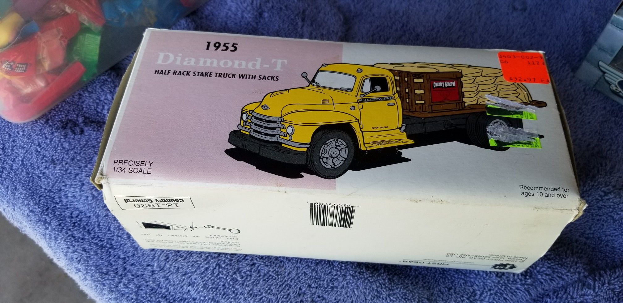 1955 Diamond T diecast