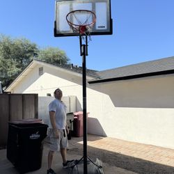 Basketball Hoop 