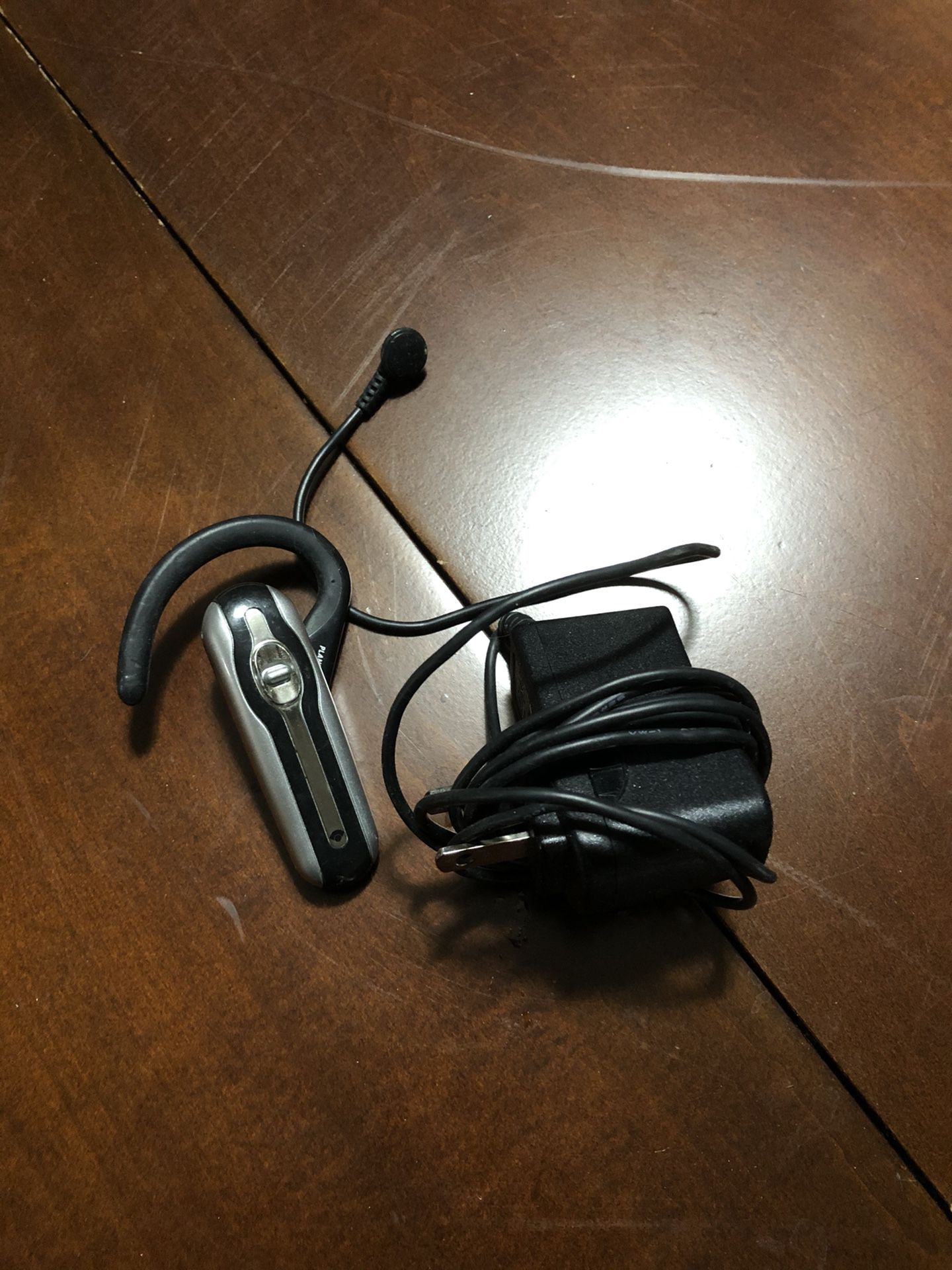 plantronics Bluetooth and charger