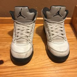 Jordan 5 Size 4.5Y
