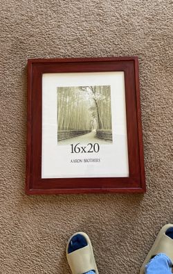 Aaron Brothers Exclusive Photos Frame 