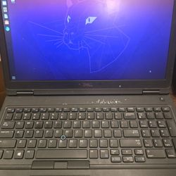 Dell Latitude 5590, Ubuntu Linux, 500gb HD, 8gb RAM 