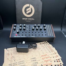 Moog Drummer From Another Mother (DFAM) Semi Modular Percussion Synthesizer *6117