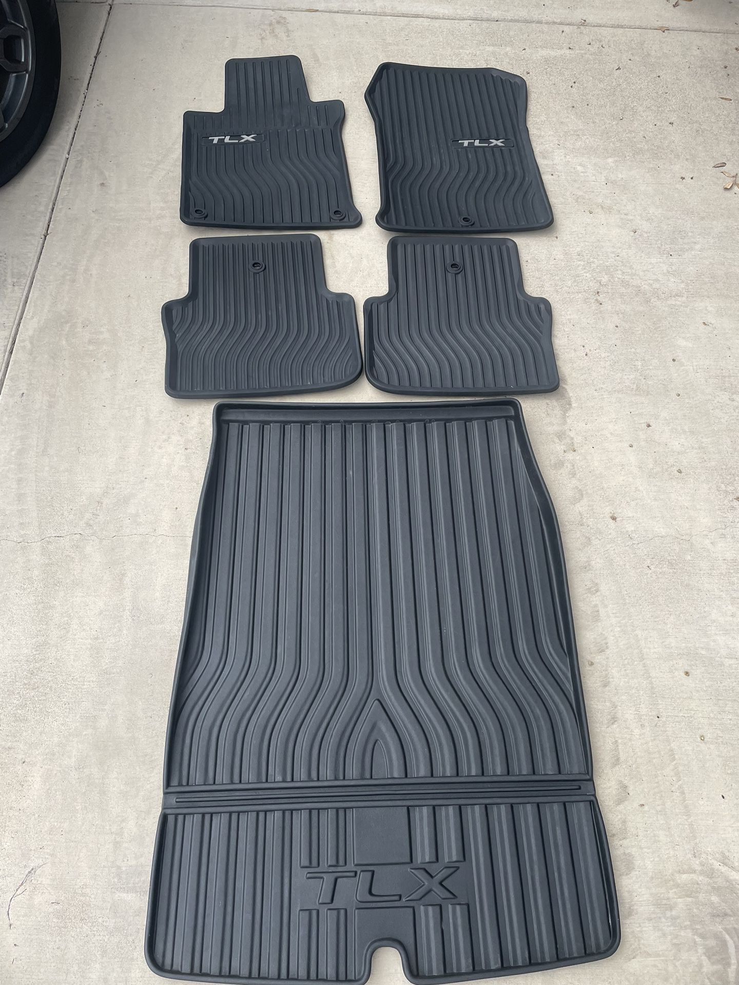 Acura 2015-17 TLX All-Season Floor Mats & Trunk Tray