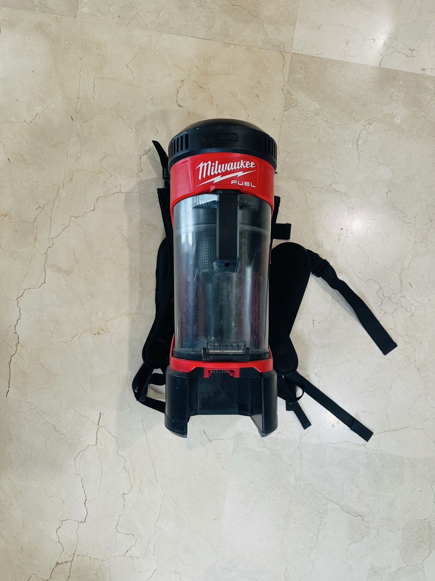 Milwaukee vacuum backpack $300