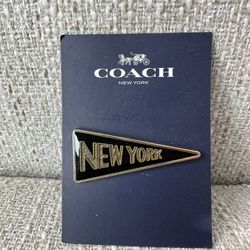 Coach Decorative Enamel Pin - New York