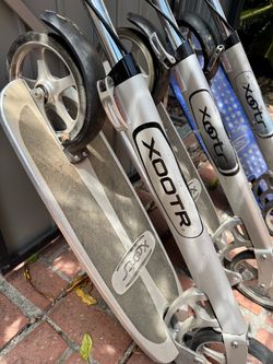 Scooters brand Xootr