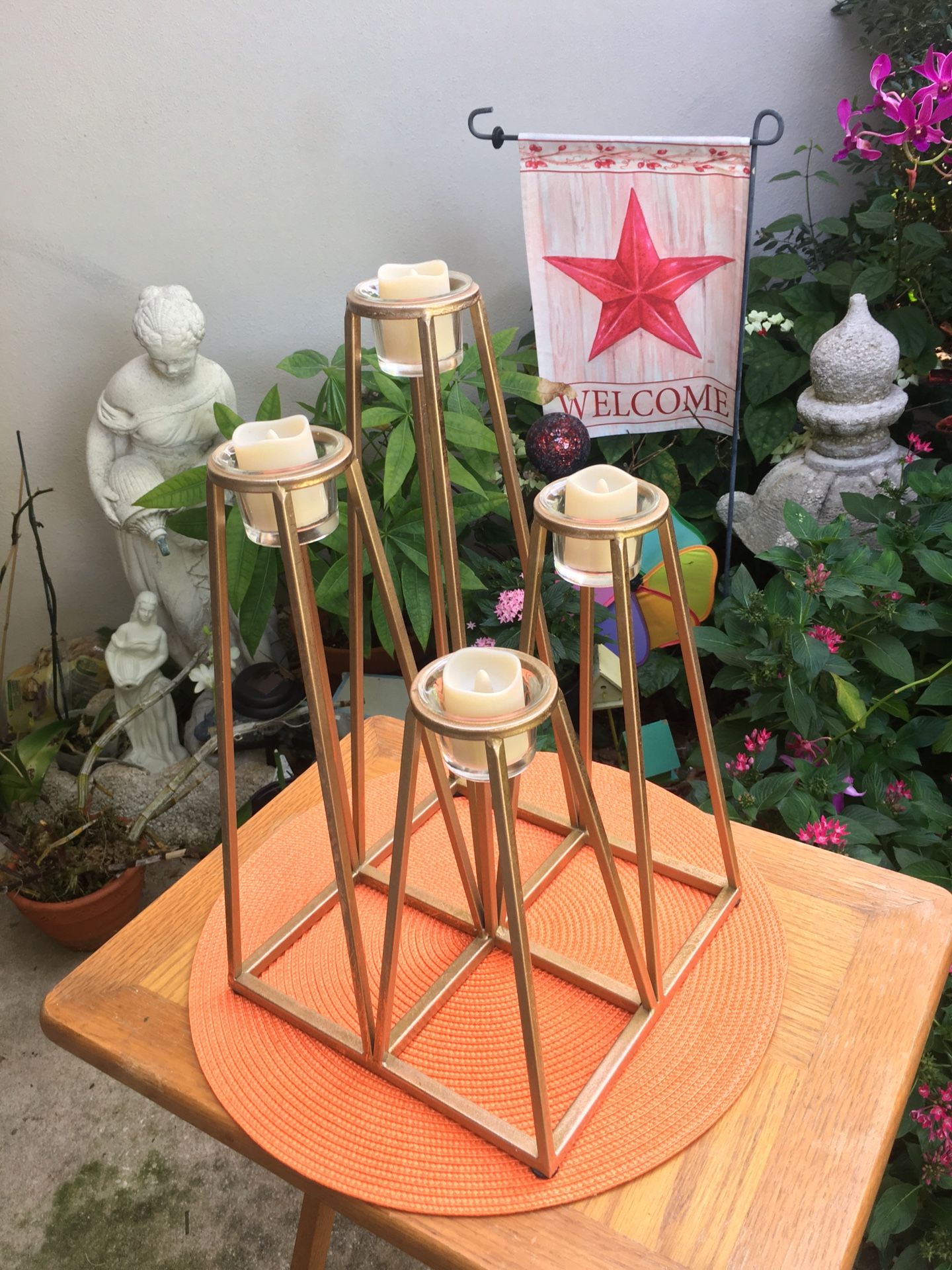 Candles holder