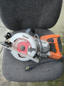 Rigid Worm Drive Skill Saw