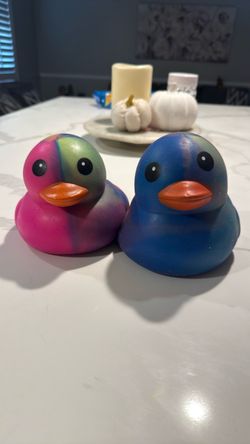 Duck squishy brand new