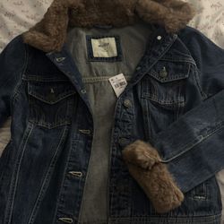 Women’s Sweaters Size / S - XS