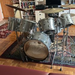 SLINGERLAND DRUM KIT