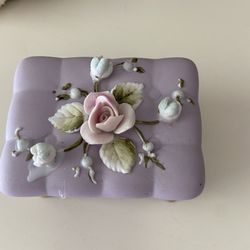 Cotton Candy Vase And Trinket Box