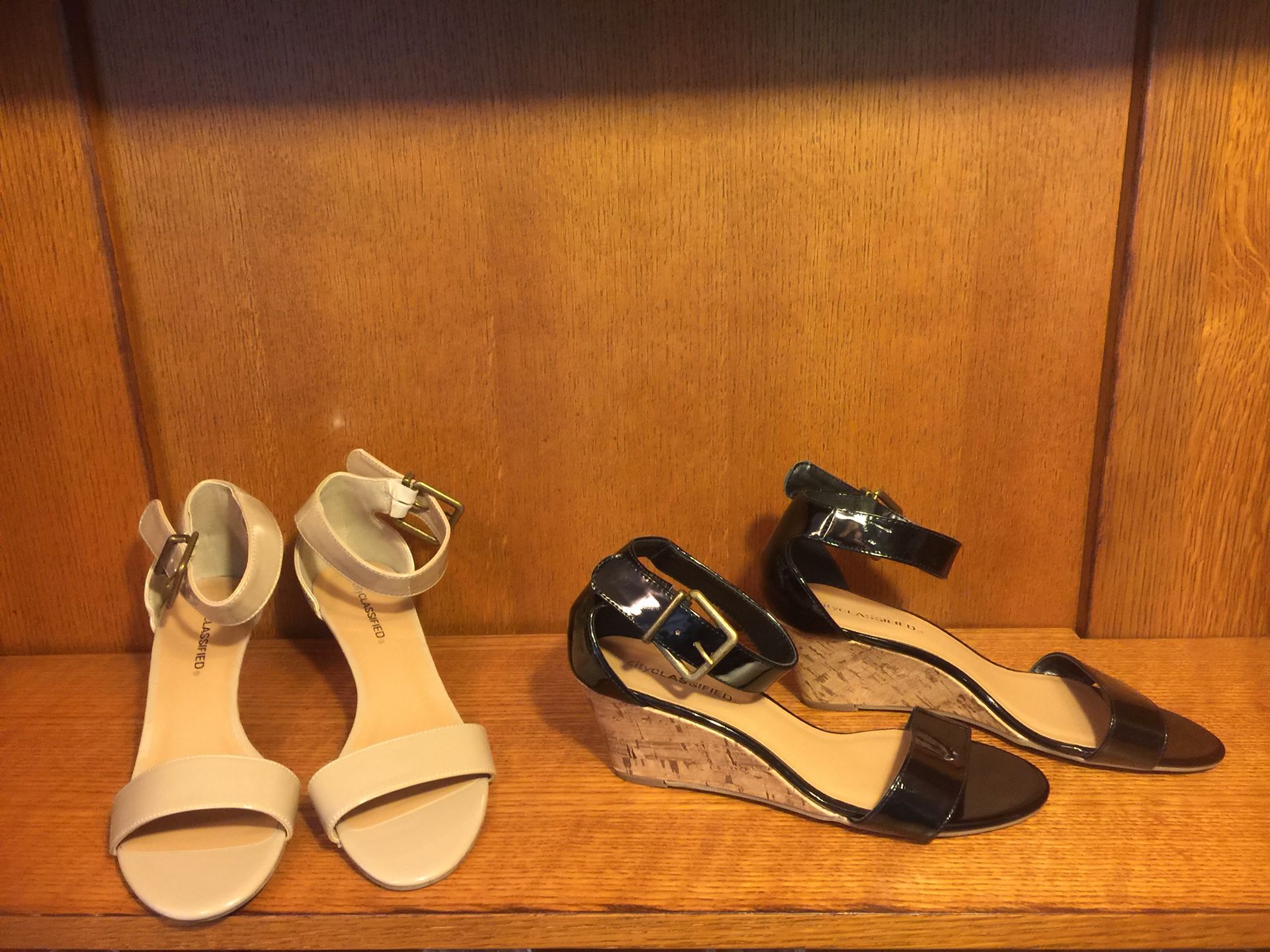 New City Classified sandals size 7