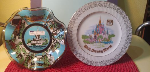 PAIR OF DISNEY WORLD PLATES