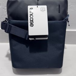 Incase A.R.C. Tech Tote Laptop Bag