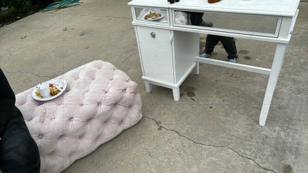 Yard Sale