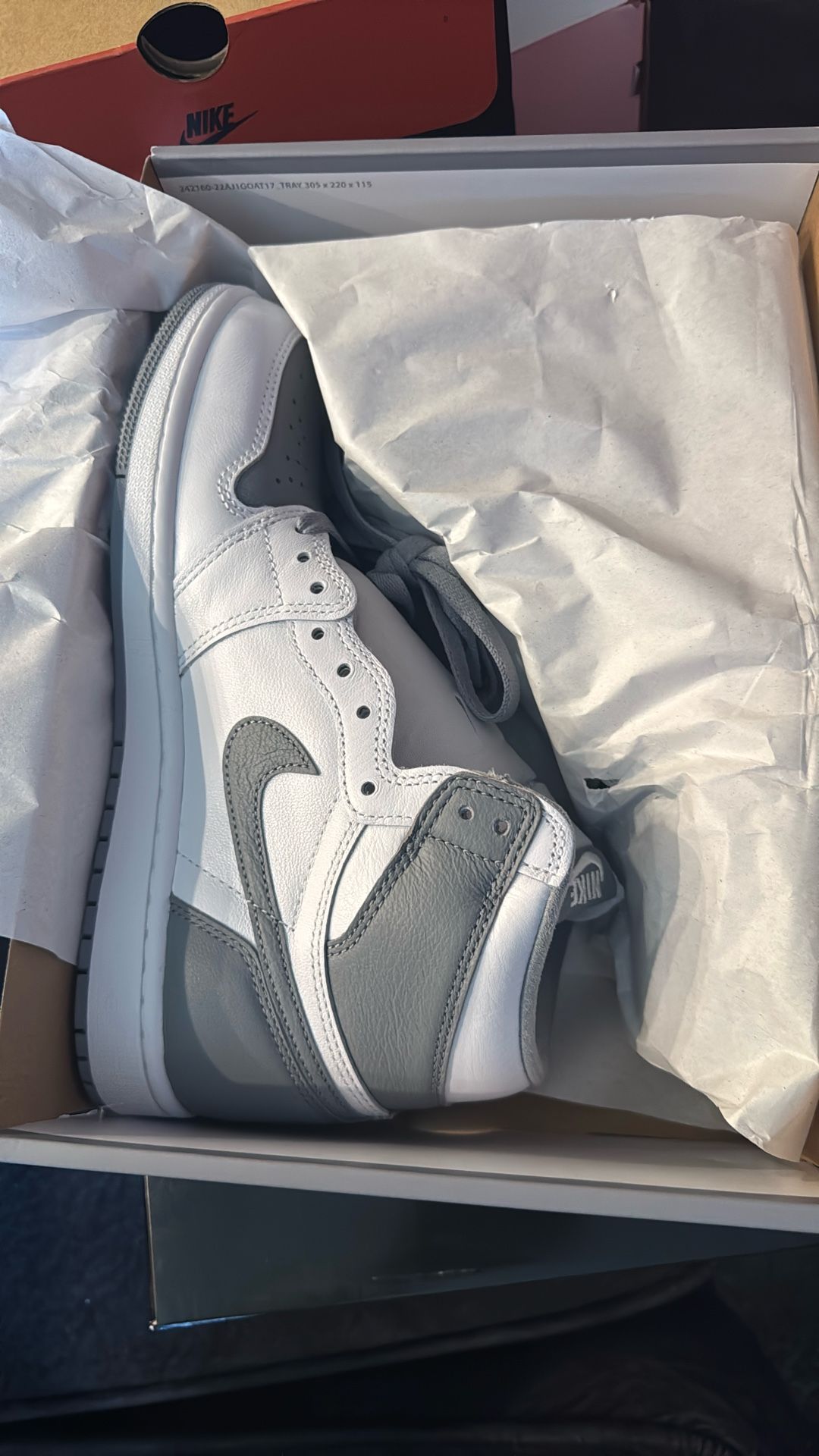 Jordan 1 High OG Stealth/White