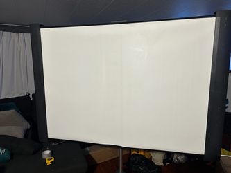 Large Freestanding Projector Screen