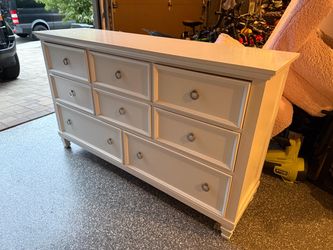 Dresser - High Quality