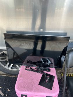 Samsung flatscreen TV out of 2018 airstream