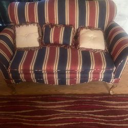 Love Seat 